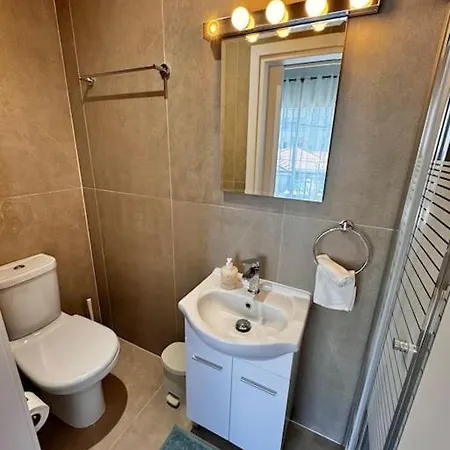 Smart Comfort Deluxe N1 Private Balcony Bathroom 250m Marina Port 800m 레메소스
