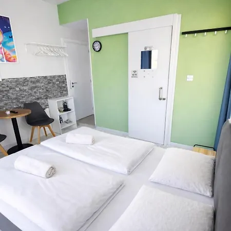 Smart Comfort Deluxe N1 Private Balcony Bathroom 250m Marina Port 800m * 레메소스