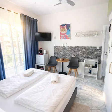 Smart Comfort Deluxe N1 Private Balcony Bathroom 250m Marina Port 800m リマソール