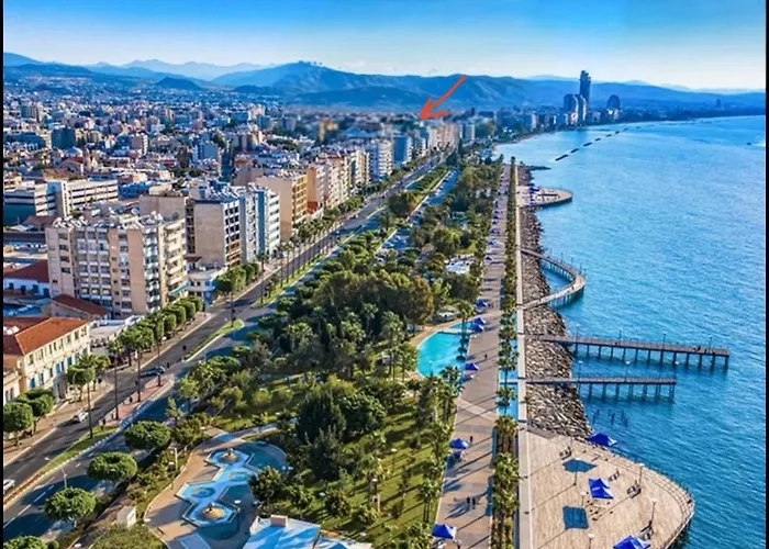 Smart Comfort Deluxe N1 Private Balcony Bathroom 250m Marina Port 800m