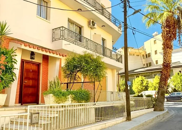 Smart Comfort Deluxe N1 Private Balcony Bathroom 250m Marina Port 800m Limisso