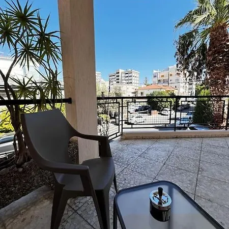 Smart Comfort Deluxe N1 Private Balcony Bathroom 250m Marina Port 800m Limassol